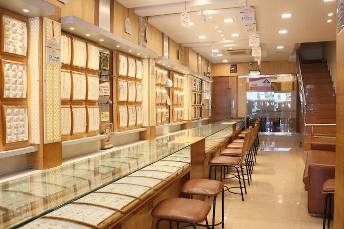 Showroom display 2